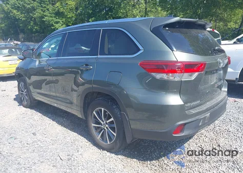 2018 Toyota Highlander Xle из США, поврежденный, VIN 5TDJZRFH0JS845411